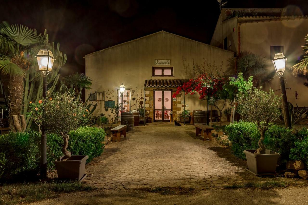 Agriturismo Tenuta Stoccatello Менфи Экстерьер фото