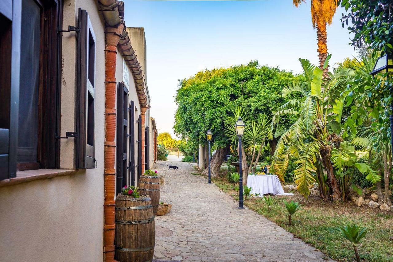 Agriturismo Tenuta Stoccatello Менфи Экстерьер фото